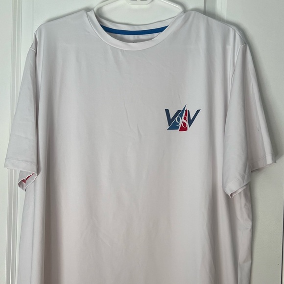 Men’s Vineyard Vines Performance T-shirt - Picture 2 of 5